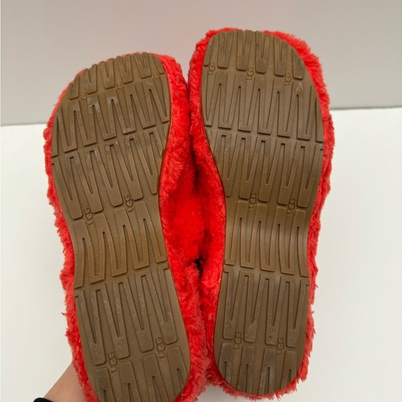 Ugg Clog Furry - Picture 6 of 8
